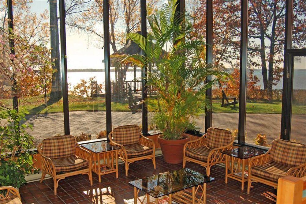 L'Auberge Du Lac St-Pierre Trois-Rivieres Exterior photo