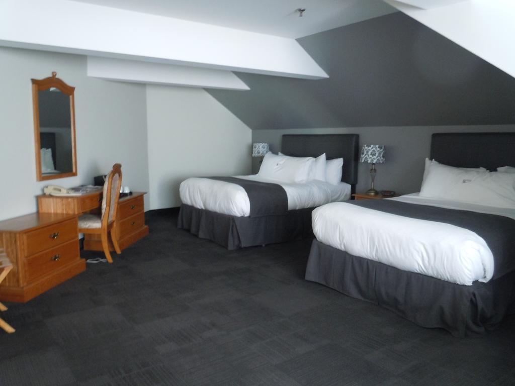 L'Auberge Du Lac St-Pierre Trois-Rivieres Room photo
